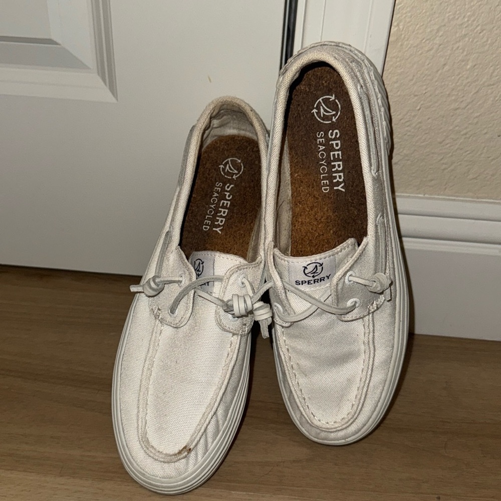 White Sperry